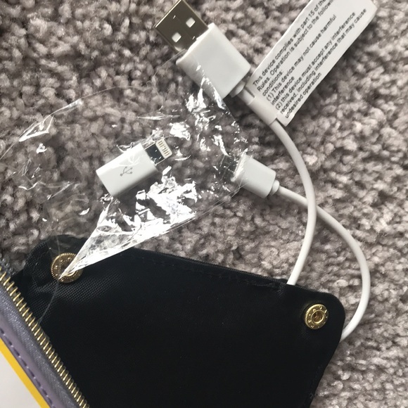 phone charging wallet - Picture 6 of 6